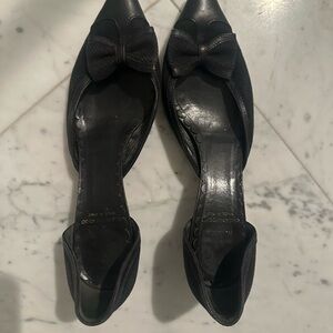 Moschino Cheap and Chic size 9 kitten heels